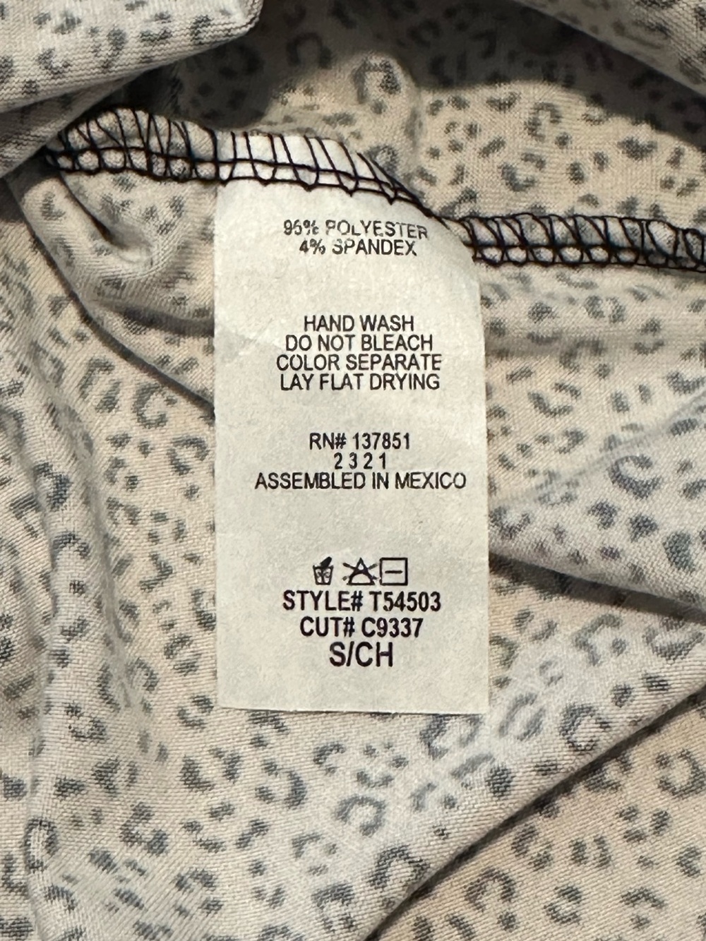 Gaze DTLA NWT Long Sleeve Cropped Leopard Print Top - Tan Size Small - Picture 9 of 11